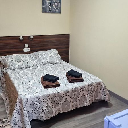 Hostal Escarla Aren Zewnętrze zdjęcie