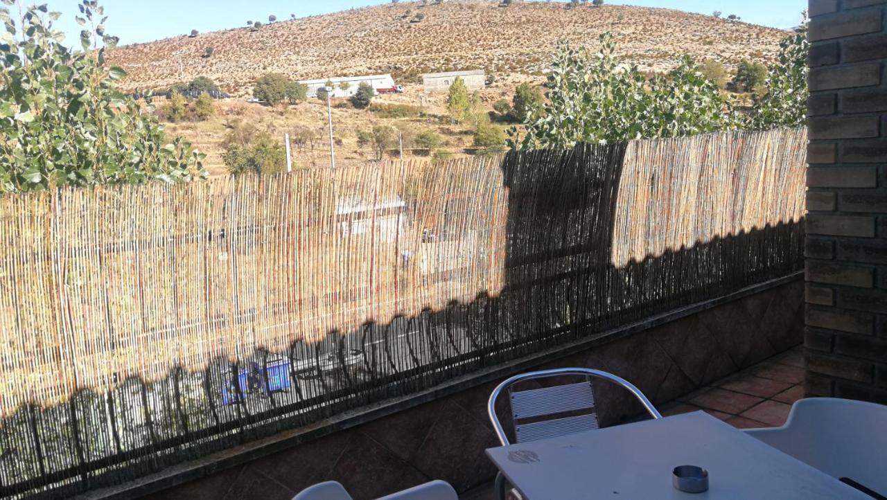 Hostal Escarla Aren Zewnętrze zdjęcie