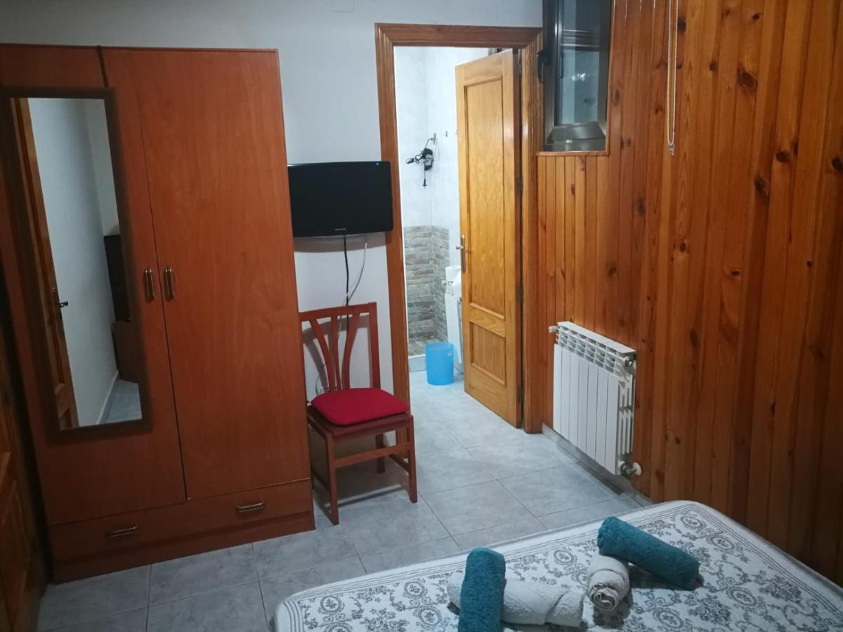 Hostal Escarla Aren Zewnętrze zdjęcie