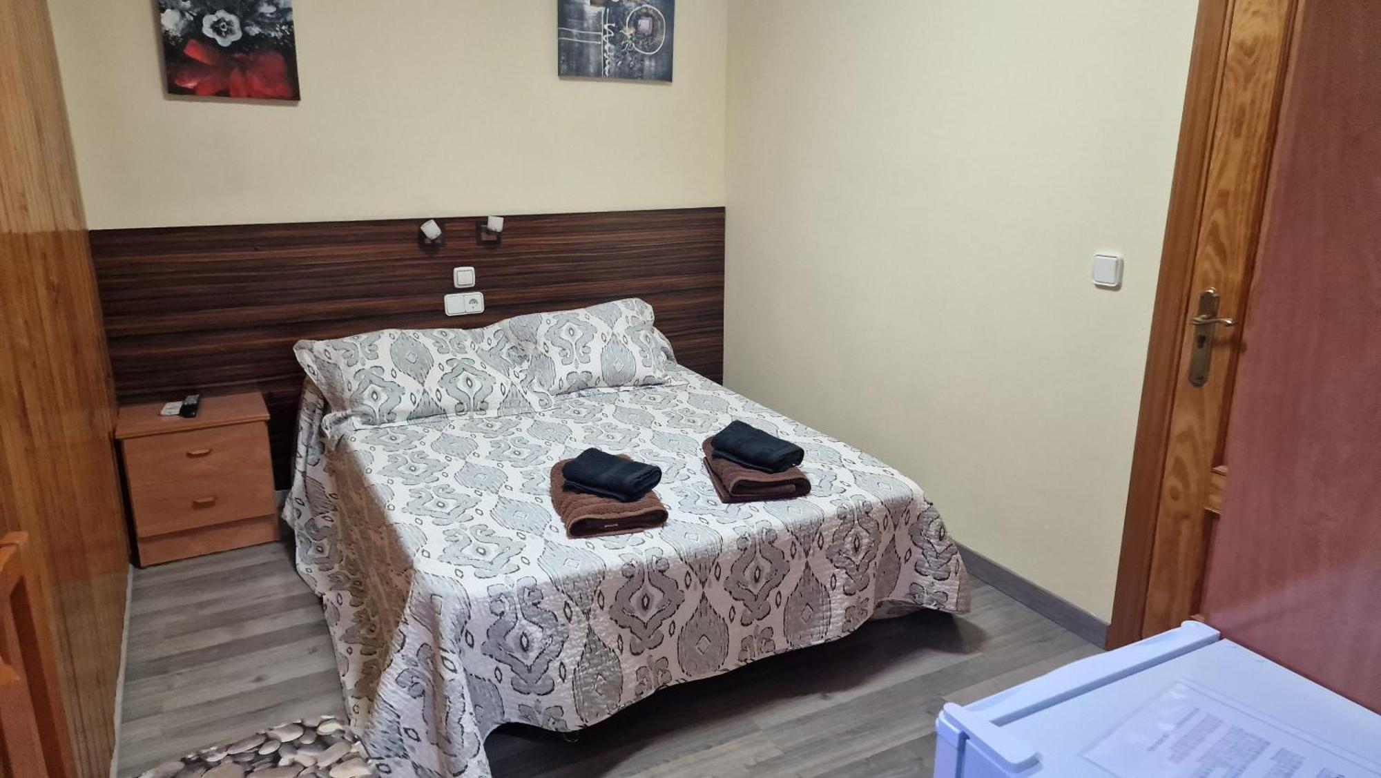 Hostal Escarla Aren Zewnętrze zdjęcie