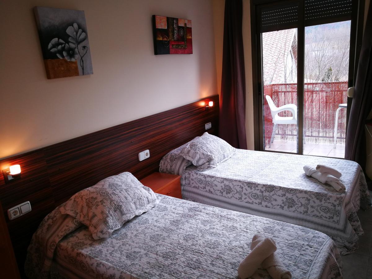 Hostal Escarla Aren Zewnętrze zdjęcie