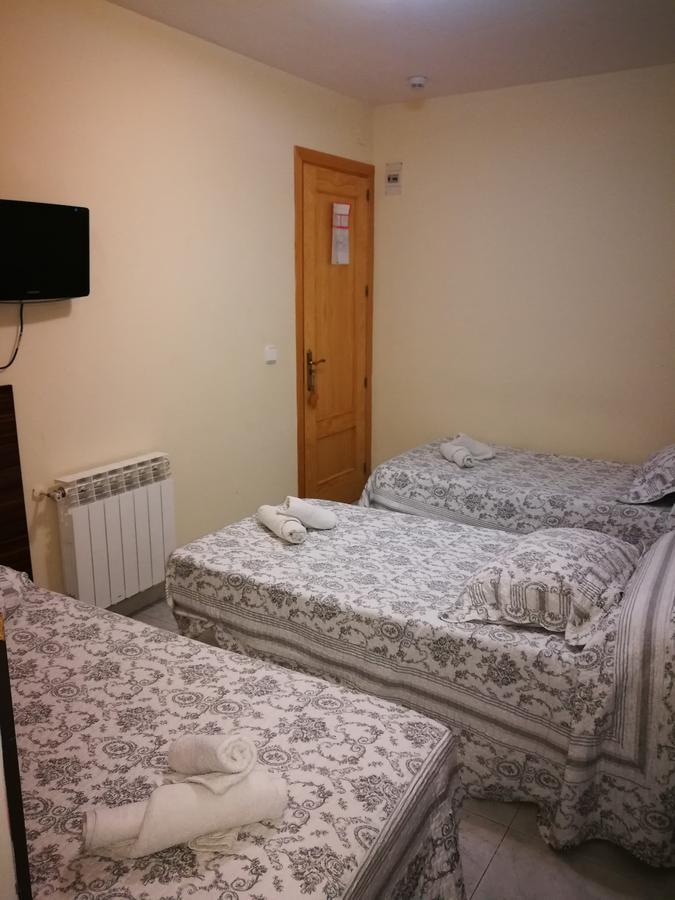 Hostal Escarla Aren Zewnętrze zdjęcie