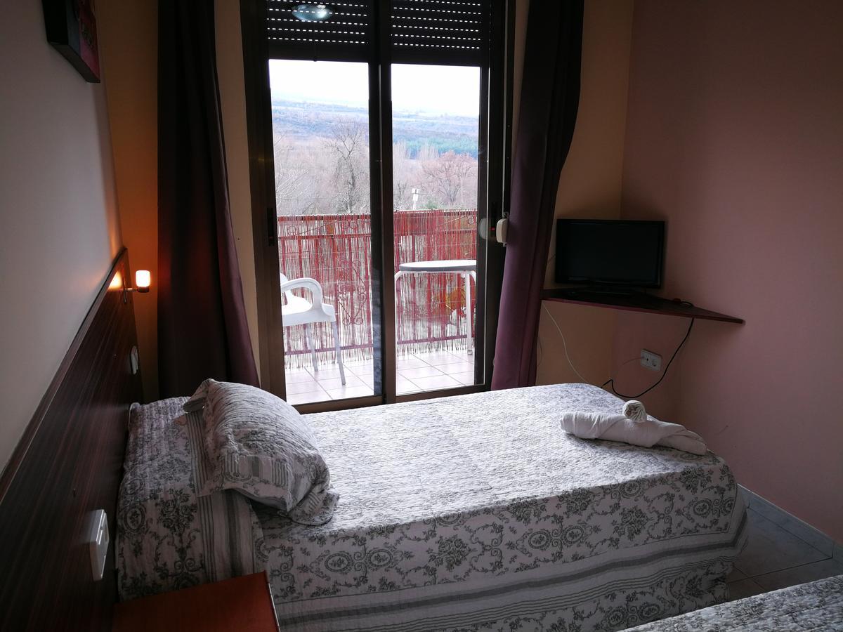 Hostal Escarla Aren Zewnętrze zdjęcie