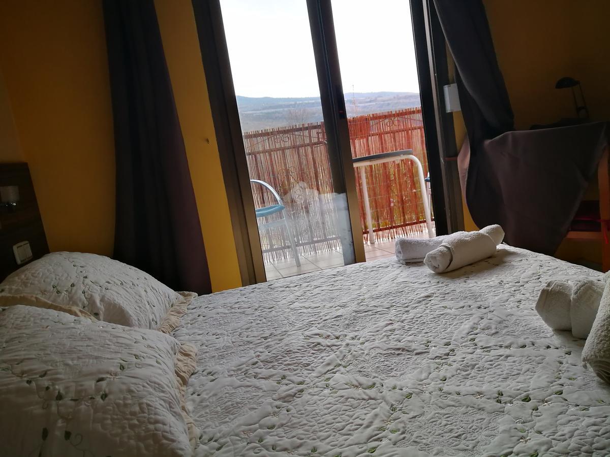 Hostal Escarla Aren Zewnętrze zdjęcie