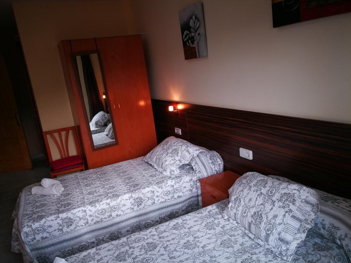 Hostal Escarla Aren Zewnętrze zdjęcie