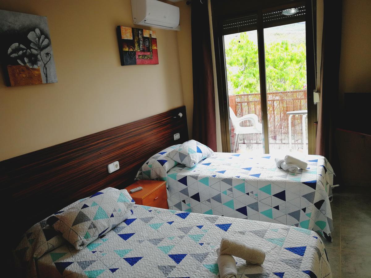 Hostal Escarla Aren Zewnętrze zdjęcie