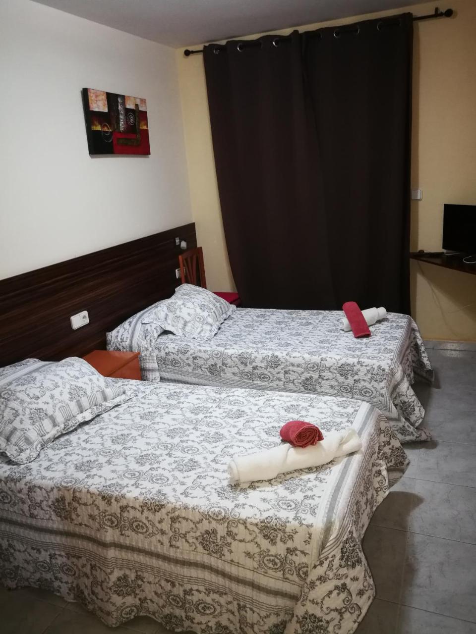 Hostal Escarla Aren Zewnętrze zdjęcie